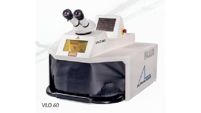 Handheld laser welder