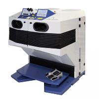 Laser welding system with a closed working chamber