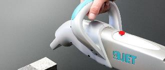 fully flexible hand-held cleaning using lasers